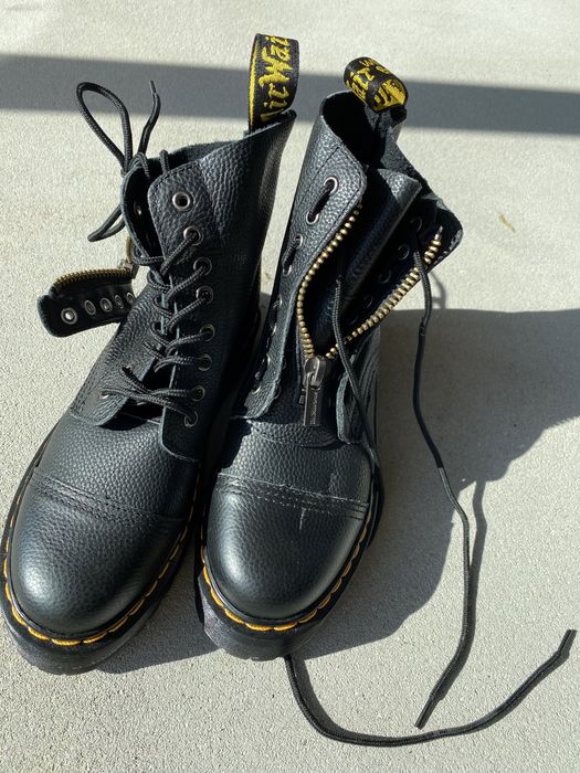 Bocanci Dr. Martens