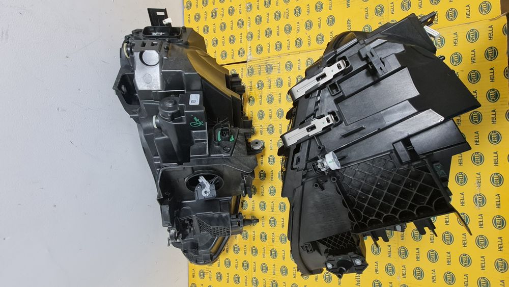 Far faruri full led adaptiv shaddow BMW 2 G42 M2 G87 8083635
