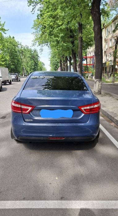 Lada Vesta 2018 — 2