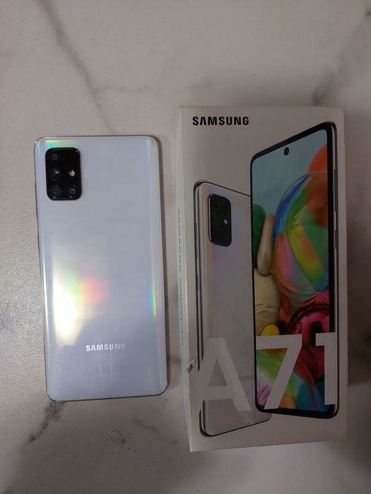 Смартфон Samsung A 71,продам,128гб,продам.