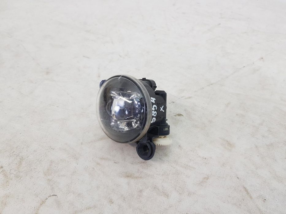 Proiector led stanga Volvo XC40 S60 V60 dupa 2017