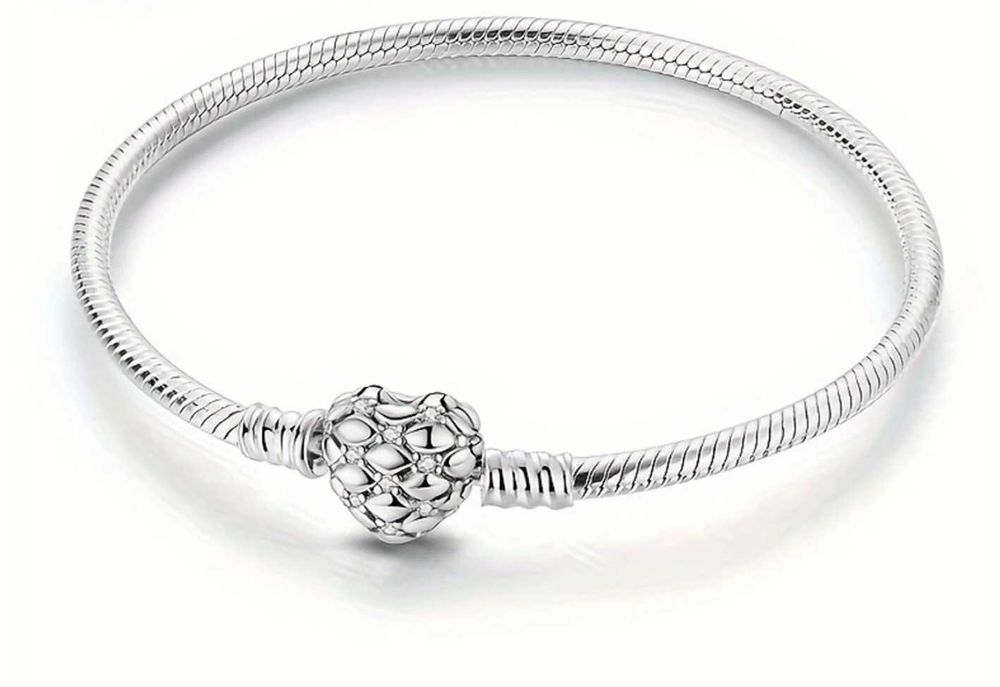 Гривна тип Pandora