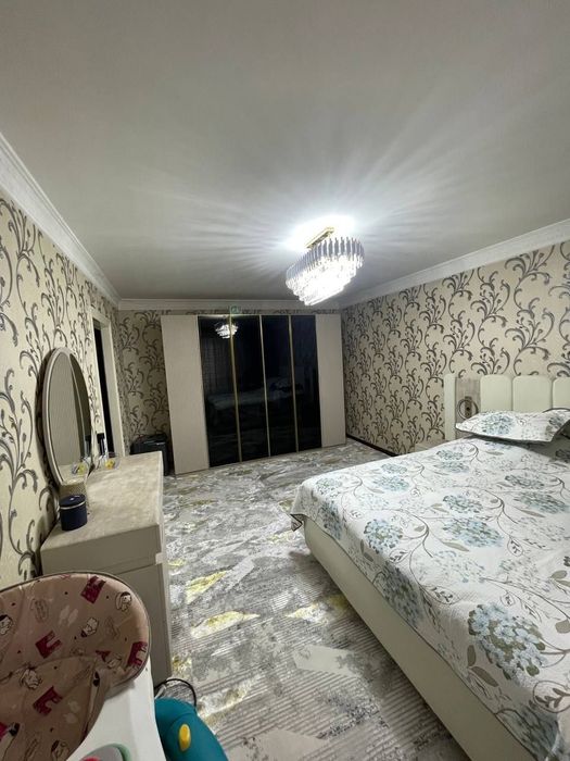 Банковский дом.  87 м².  Срочно