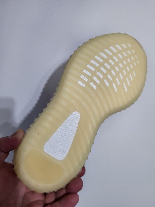 Adidas Yeezy Boost Premium unisex