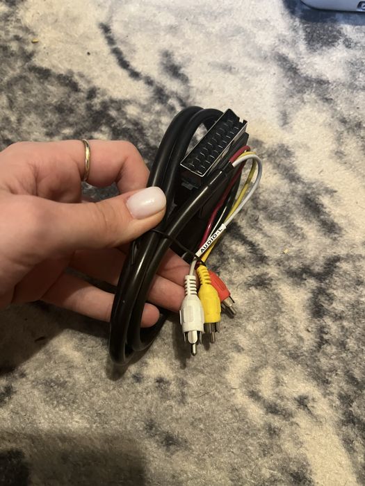 Ps1 slim ,четири джойстика ,разклонител за запалки