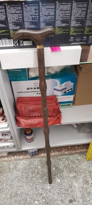 Продам трость для ходьбы