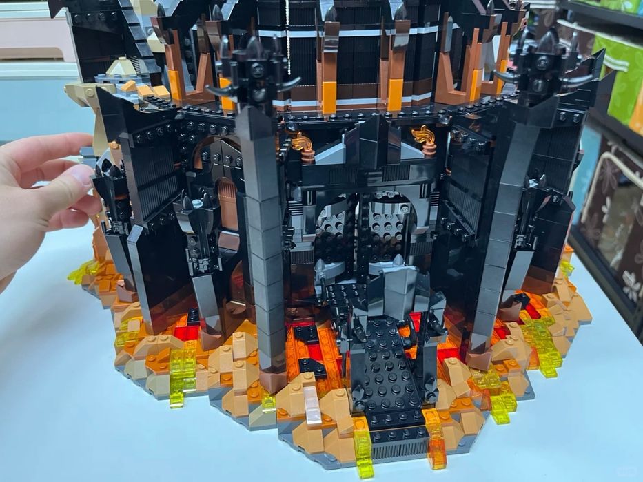 LEGO Icons The Lord of the Rings – Barad-dûr 10333 | 5471 части