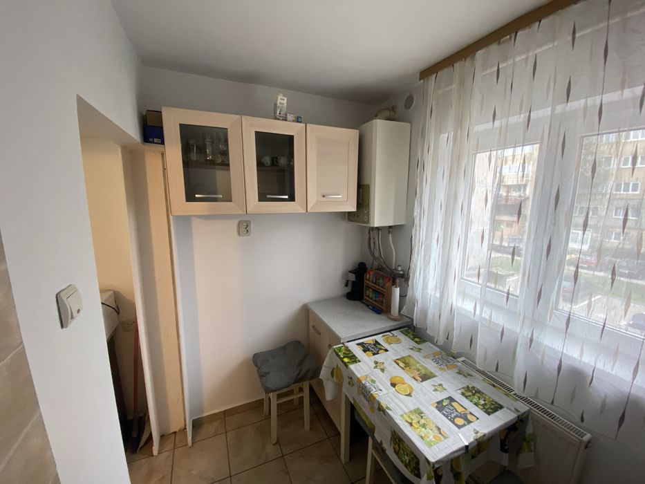 Inghiriez garsoniera disponibila din 1 aprilie