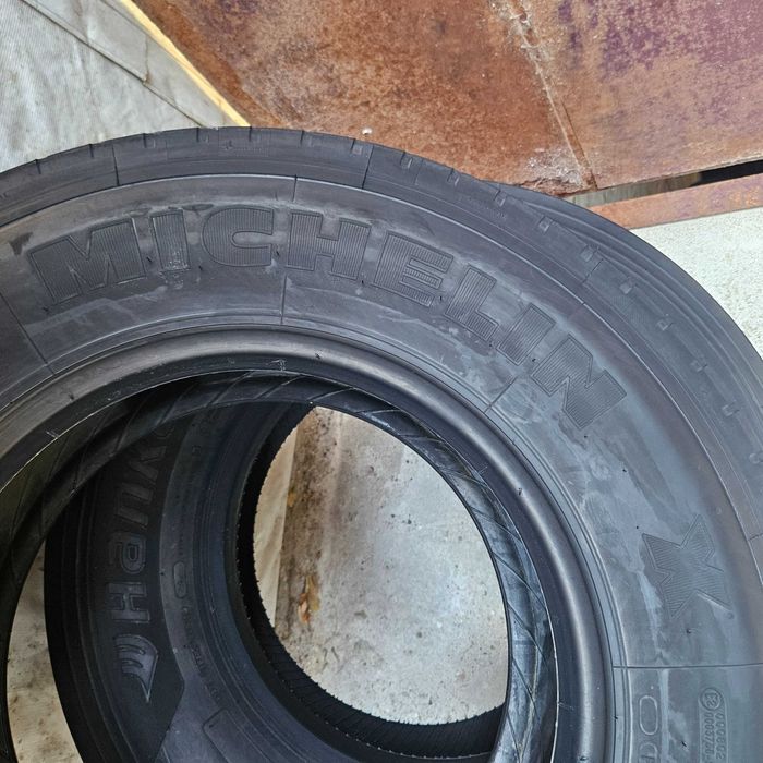 1 гума за ремарке 235/75R17.5 Michelin XTE2+ 143/141J FRT 123€ С ДДС