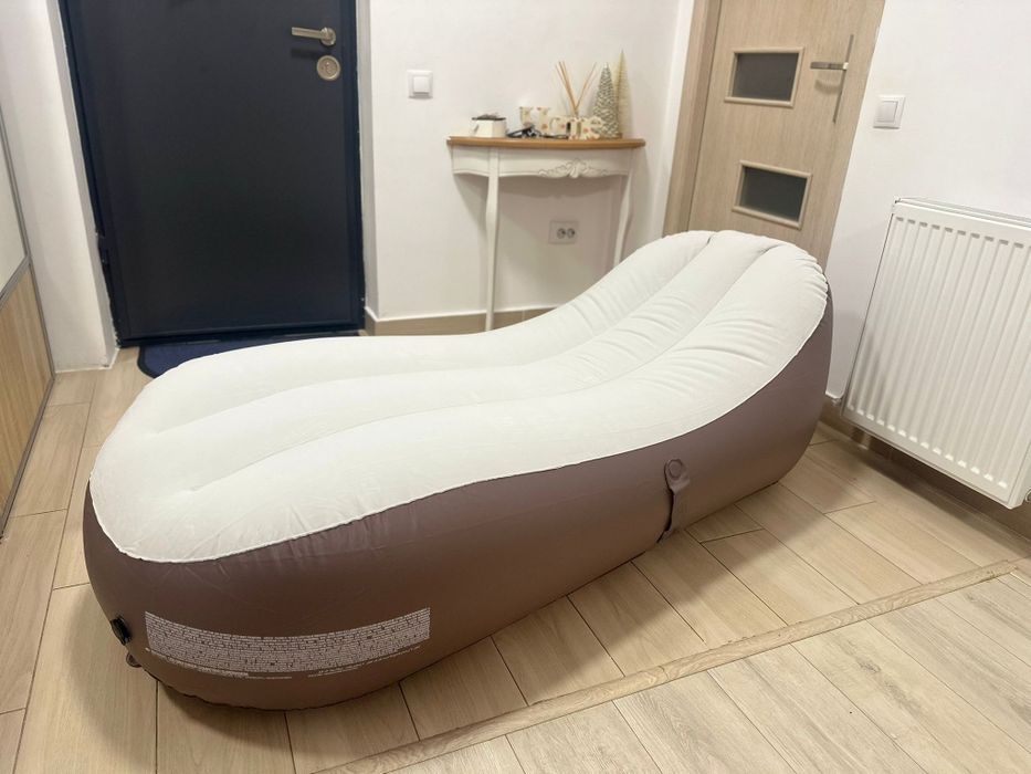 Canapea gonflabila noua