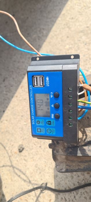 Panouri de vanzare la buz sau Chit 2 panouri solare pentru cabanute la