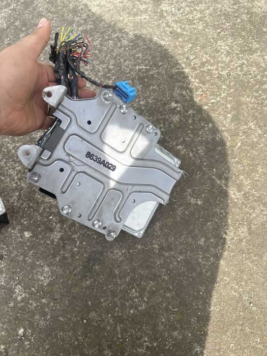 Компютър mitsubishi L200 мицобиши л200 дизел 2.5d 136кс 2008г