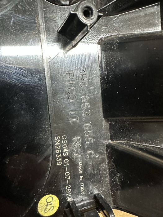 Capac radar distronic skoda superb 4.cod:3p0853655.c.