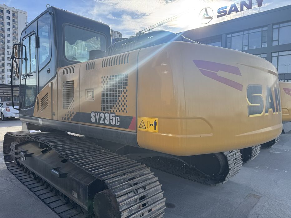 Экскаватор Sany 1,2 кубовый