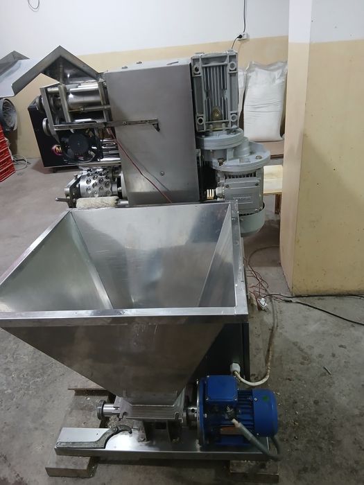 Чучвара  Апарат Сотилади Таййор бизнес  21000 $