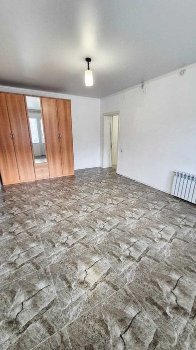 Продам коммерческое помещение в мкр. Орман