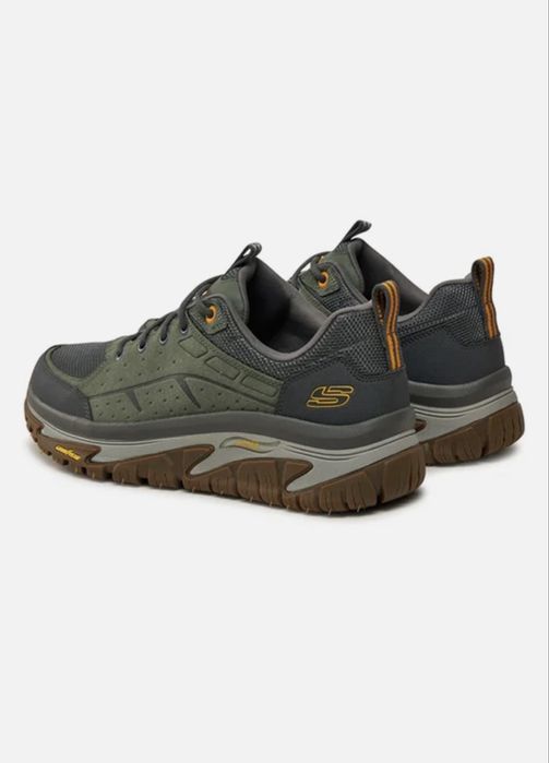 Skechers krossovka 43 razmer