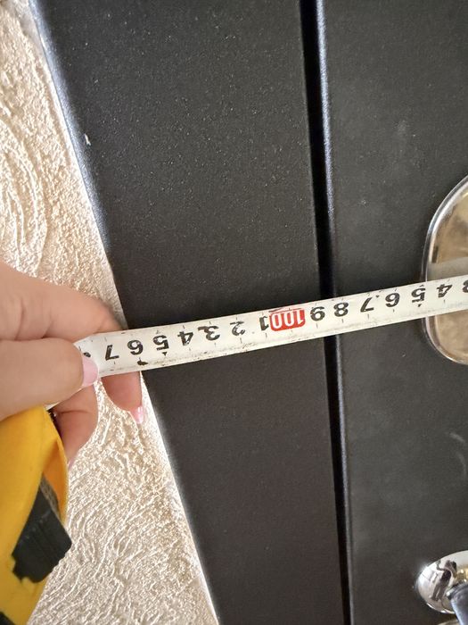 Дверь Входная правая