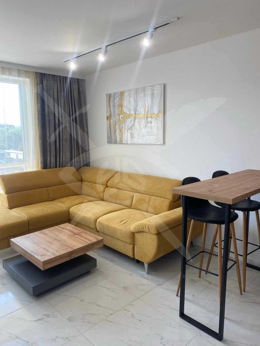 Дава се под наем Двустаен апартамент в Варна, Колхозен пазар - 66 кв.м за 510 € - Снимка #2