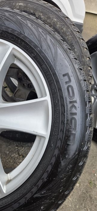 Vand roti complete originale pentru BMW X3,X5 si X6  255/55/18  Nokian iarna