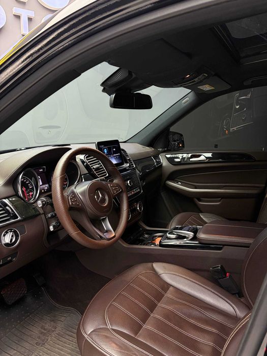 Продается Mercedes Benz GLS 400