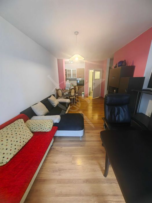 Дава се под наем Двустаен апартамент в Пловдив, Младежки Хълм - 65 кв.м за 408 € - Снимка #1