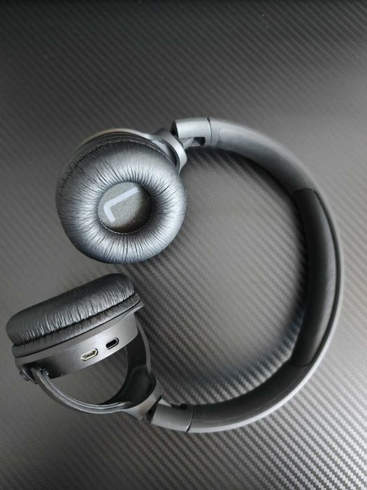 Casti JBL wireless