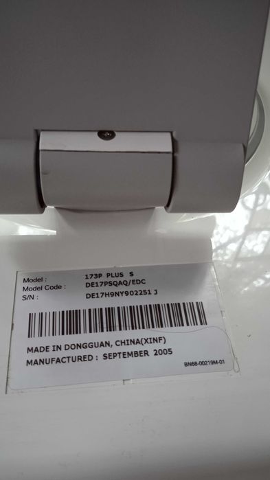 Монитор Samsung Sync Master 173 plus 17’’ ретро