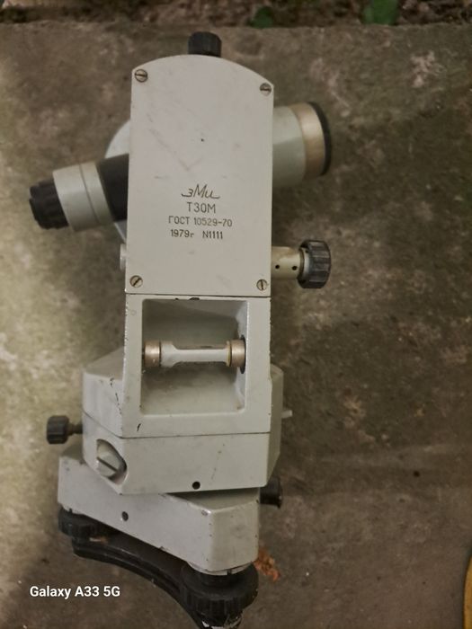 Продаётся Теодолит