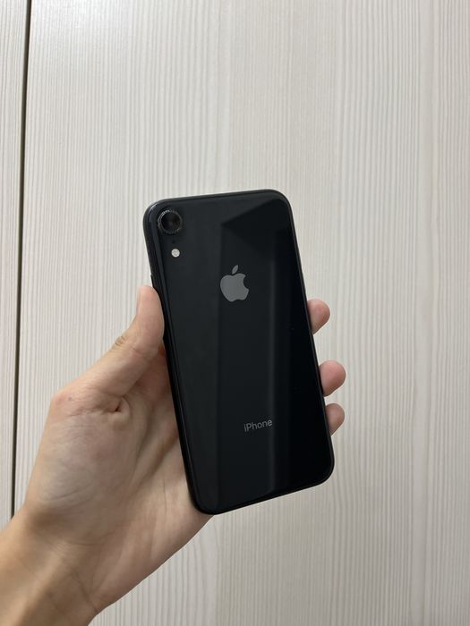 iPhone XR 64gb 77%