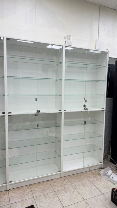 Продам витрины в хорошем