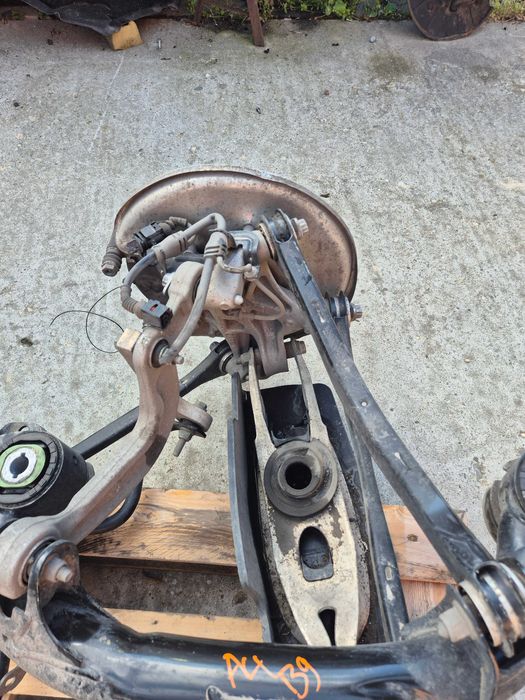 Cadru punte spate Audi A4 B9 A5 B9 8W0505235AP