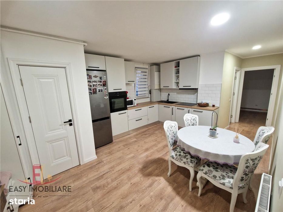 Apartament 3 camere, renovat, UMF, Spital, central, lift, Targu Mure — fotografia 1