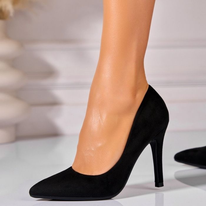 Черни елегантни обувки на ток, 38 номер