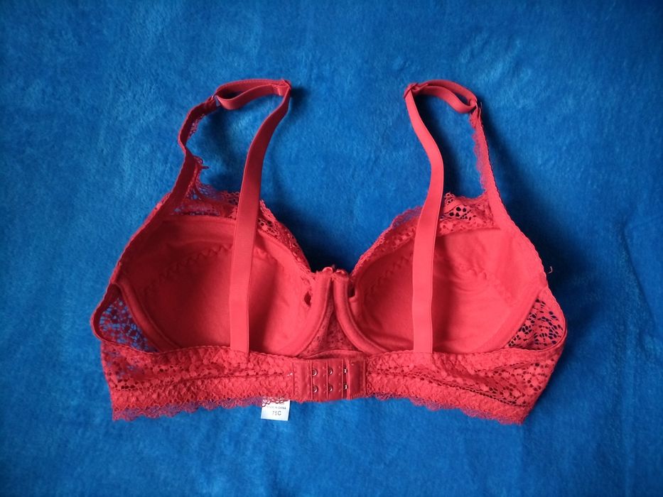 Продам бюстгальтер!