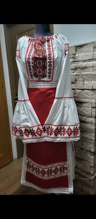 Costum popular nou
