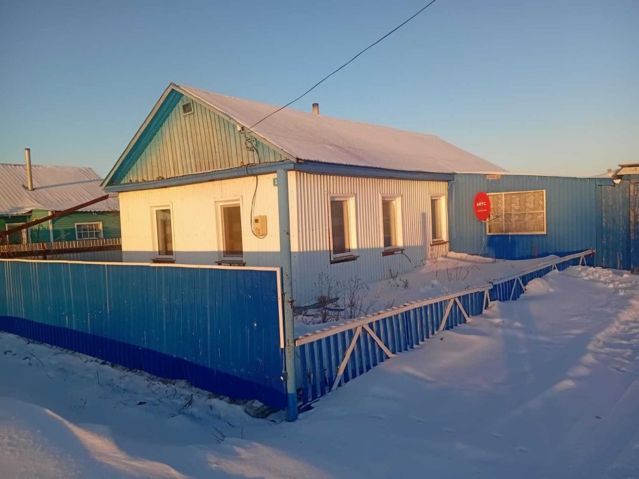 Продам дом в селе Астраханка