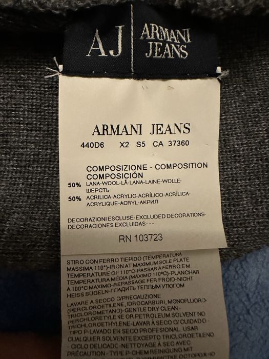 Caciula Armani Jeans