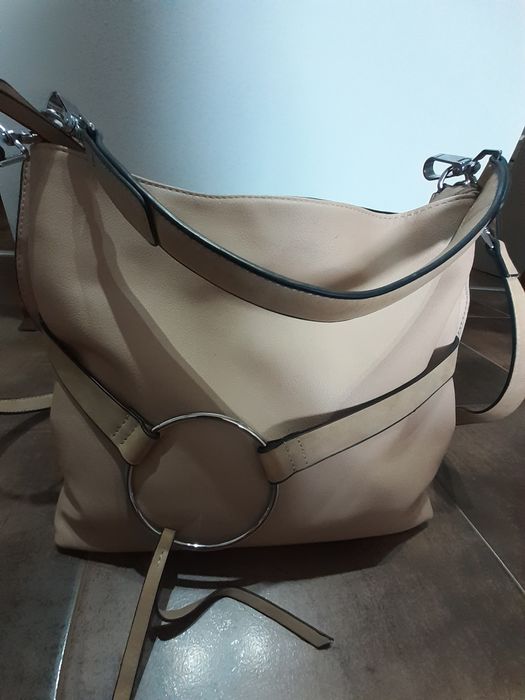 Дамска чанта ...