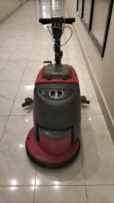 3  шт. поломоечных  машин по  оптом цене