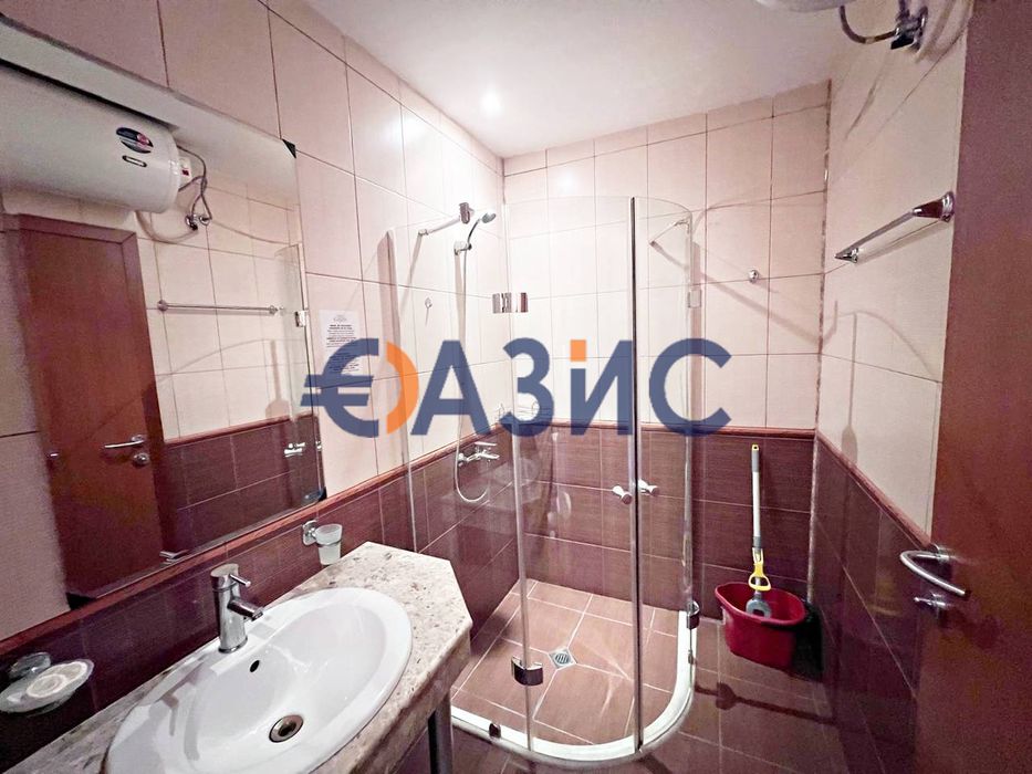 Продава се Двустаен апартамент в к.к. Слънчев бряг - 69 кв.м за 587 €/кв.м - Снимка #14