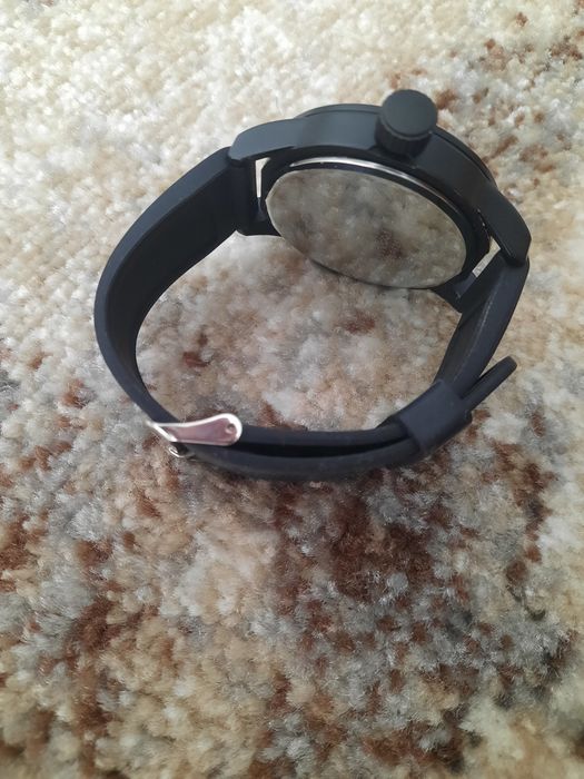 Ceas elegant. 150 lei