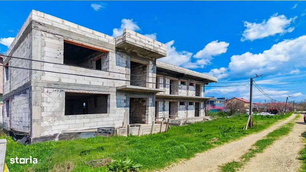 Investitie Lazu | Cladire 10 Camere – Constructie la Rosu cu Acoperi