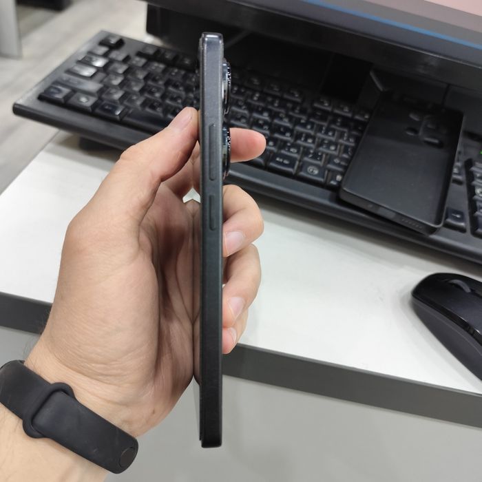 Xiaomi Redmi note 13 pro 8/256 идеал