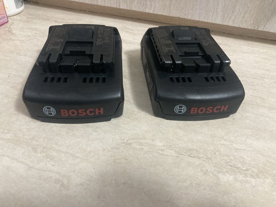 Baterii Acumulatori Bosch 18v 2A