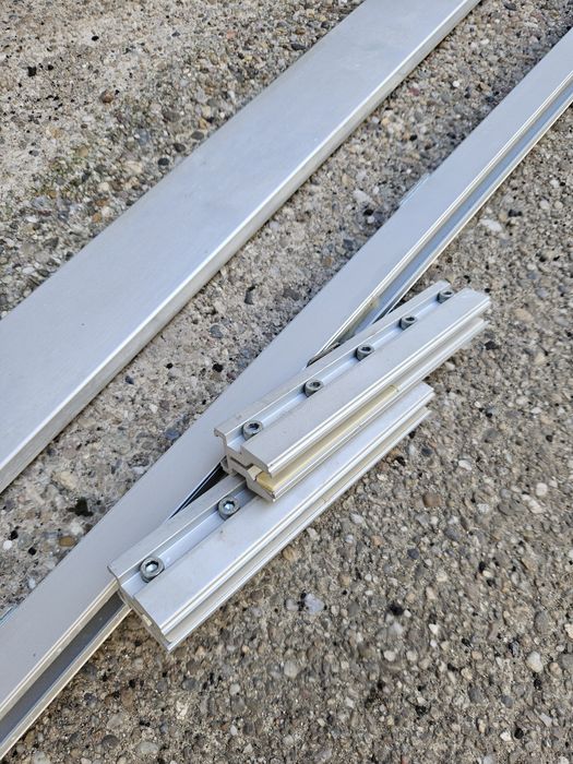 Sina aluminiu pentru usa culisanta de sticla