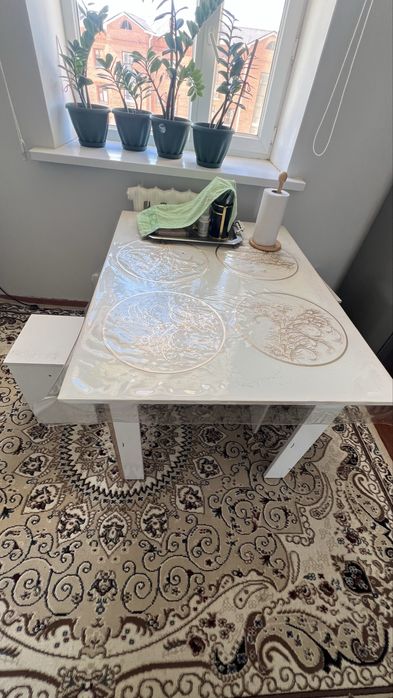 Стол стулья 10000. Мебельщик істеген