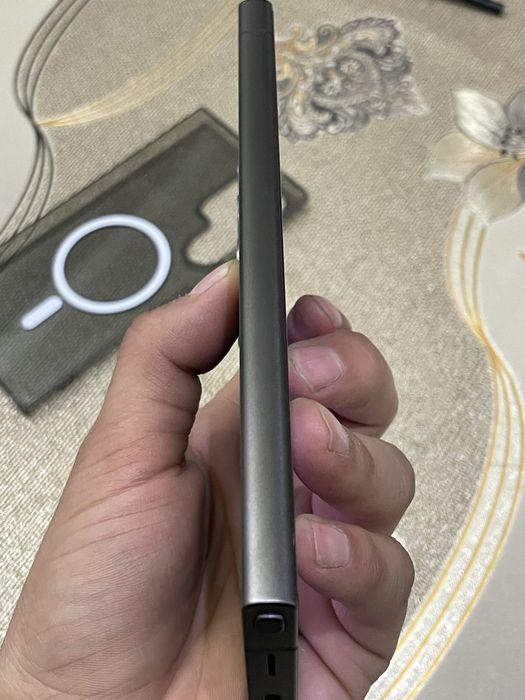 Samsung S24 Ultra 12/256Gb Ideal xolatda. 2-sim ham ro’yxatdan o’tgan