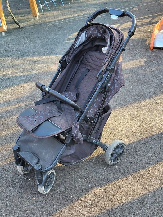 Продам коляску срочно