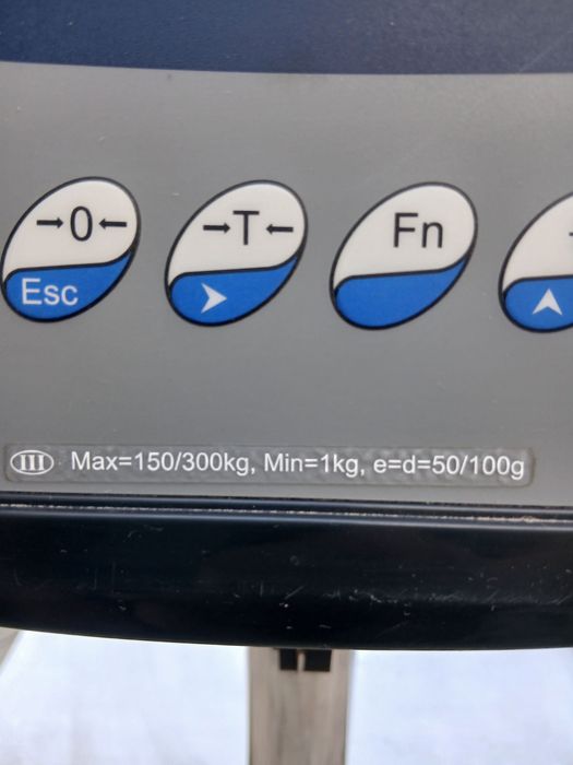 Професионален кантар Elicom 300kg с платформа от неръждаема стомана